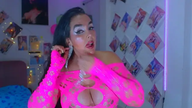 sweet vanessa 22 online show from December 5, 2025, 4:43 am