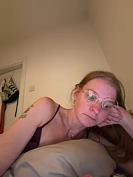 Snapshot of jannis1992 chatting on May 10, 2026, 6:57 pm jannis1992 online show from May 10, 2026, 6:57 pm