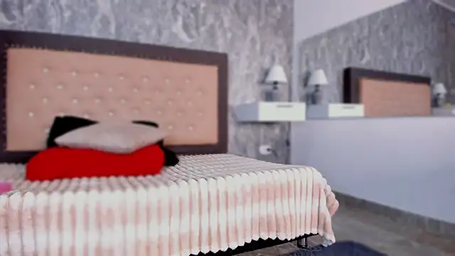 Lia sarahi online show from September 12, 2025, 11:32 am