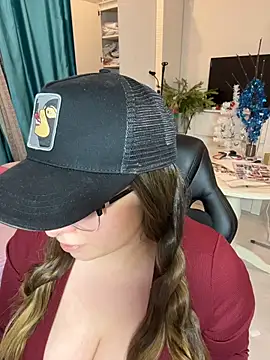 DienkaGreen online show from January 15, 2026, 5:16 pm