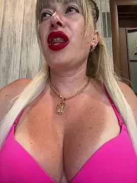 Kittenforyou online show from July 5, 2026, 12:12 pm