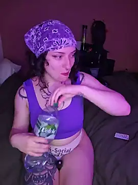 Moxxxie online show from June 5, 2026, 1:50 pm