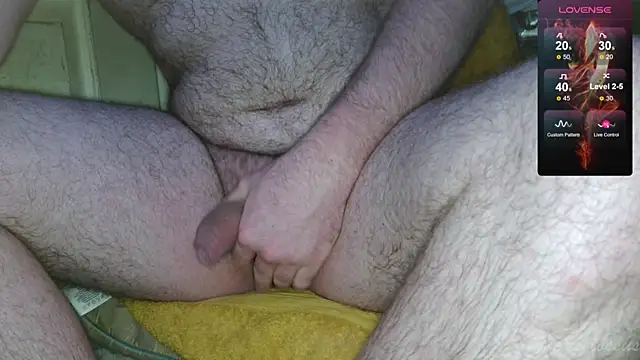 peterpage97 online show from April 8, 2026, 12:38 pm