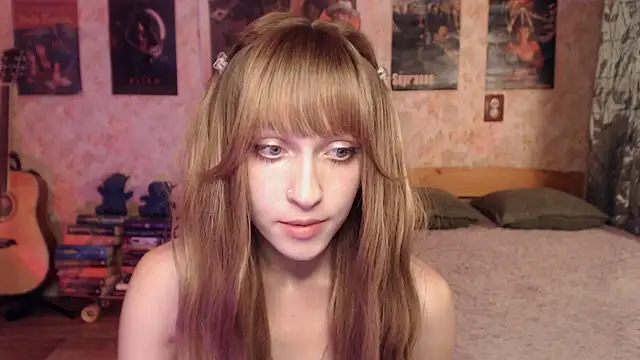Friendly Ellie online show from July 10, 2026, 2:52 pm