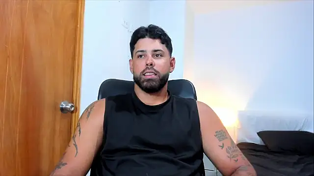 Justyn Torres online show from April 30, 2026, 11:27 am