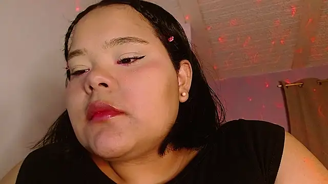 sexychubby    online show from March 29, 2026, 2:33 am