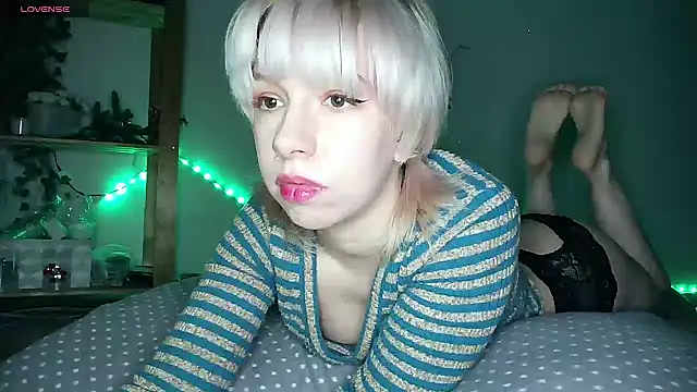 Snapshot of cruellagoth666 chatting on January 12, 2025, 3:14 pm cruellagoth666 online show from January 12, 2025, 3:14 pm