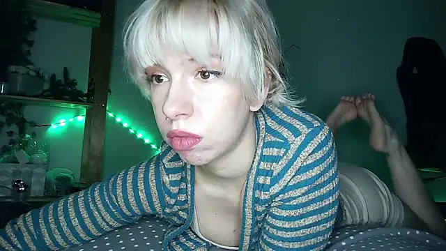 Snapshot of cruellagoth666 chatting on February 1, 2025, 4:22 pm cruellagoth666 online show from February 1, 2025, 4:22 pm