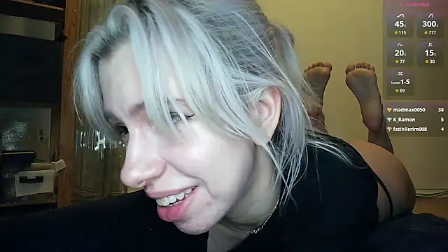 Snapshot of cruellagoth666 chatting on May 11, 2026, 9:45 pm cruellagoth666 online show from May 11, 2026, 9:45 pm