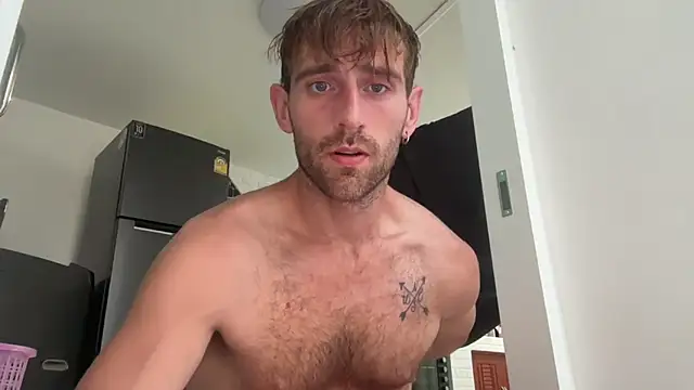 lukegunn online show from March 3, 2025, 11:35 pm