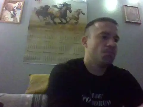 aroj95 online show from March 11, 2026, 11:00 pm