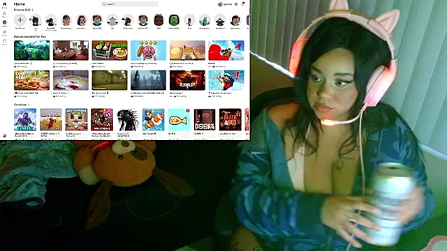 Snapshot of alexiajames99 chatting on June 5, 2026, 3:02 am alexiajames99 online show from June 5, 2026, 3:02 am