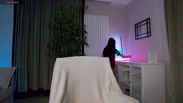 Your Nicolett online show from December 4, 2024, 3:04 am