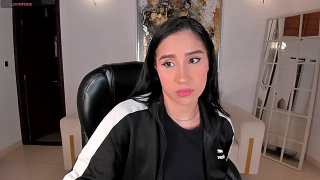 NickyLawson online show from March 26, 2026, 4:18 am