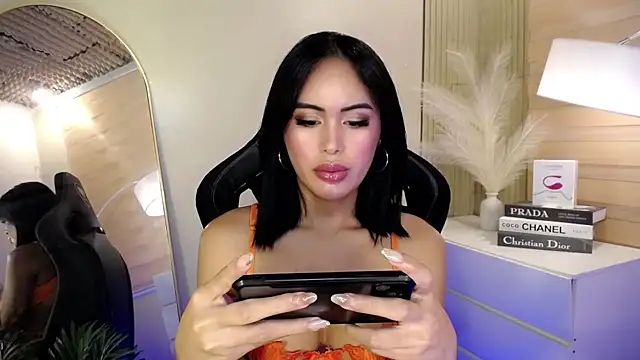 HeavenlyStar online show from December 28, 2024, 5:46 pm