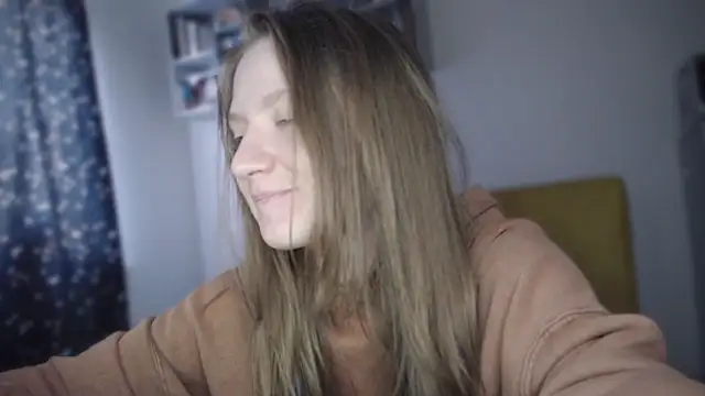 mollytuck online show from January 12, 2025, 10:34 am