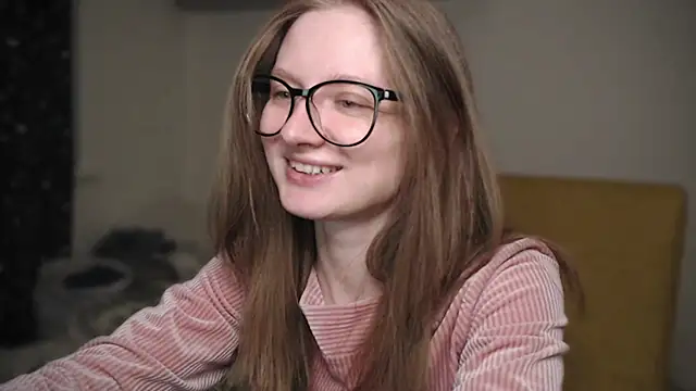 mollytuck online show from February 9, 2025, 1:46 pm