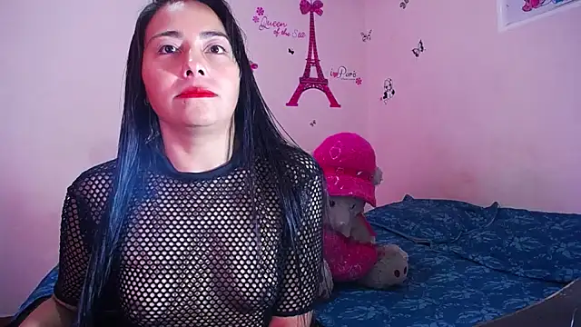 hanna girl21 online show from December 20, 2025, 2:35 pm