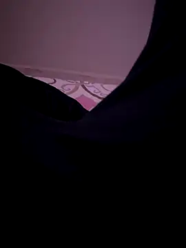 MAHKE12 online show from October 31, 2025, 10:00 pm