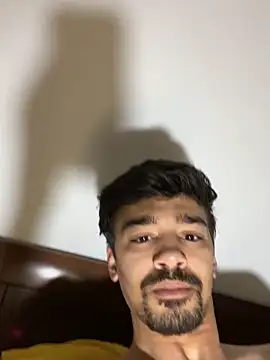Hermanooooooo online show from May 12, 2026, 1:52 pm