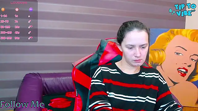 iris nikhols online show from February 11, 2026, 1:10 am