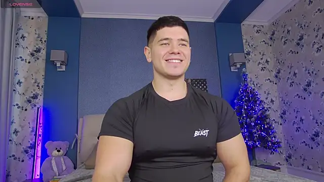 Arilas  online show from December 13, 2024, 1:44 pm