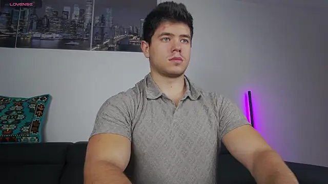 Arilas  online show from November 27, 2025, 7:32 am