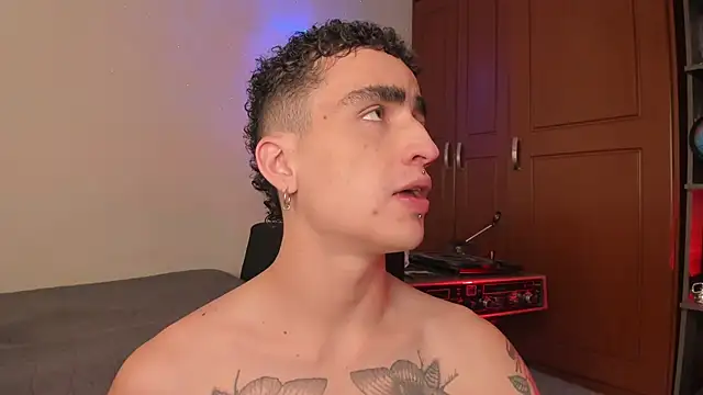 syd onfire online show from February 9, 2025, 6:01 am