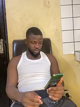 Snapshot of vannycov chatting on November 22, 2025, 9:41 am vannycov online show from November 22, 2025, 9:41 am