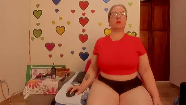 Snapshot of BarbaraFight chatting on July 17, 2026, 11:20 pm BarbaraFight online show from July 17, 2026, 11:20 pm