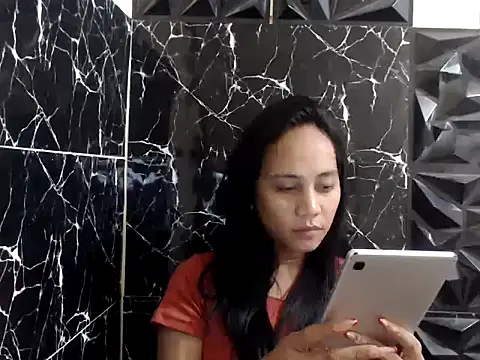 Snapshot of MissKeanna chatting on January 5, 2025, 8:00 am MissKeanna online show from January 5, 2025, 8:00 am