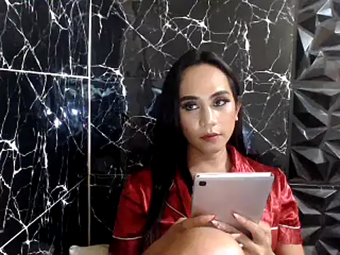 Snapshot of MissKeanna chatting on January 7, 2025, 1:03 pm MissKeanna online show from January 7, 2025, 1:03 pm