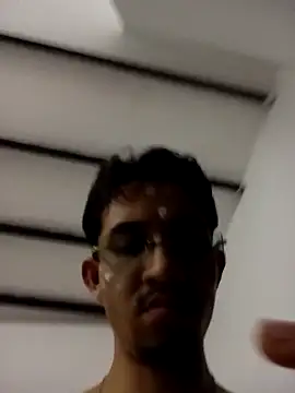 tiben11 online show from October 30, 2025, 3:41 am