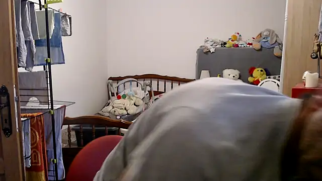 steph19x5 online show from March 13, 2025, 5:50 pm