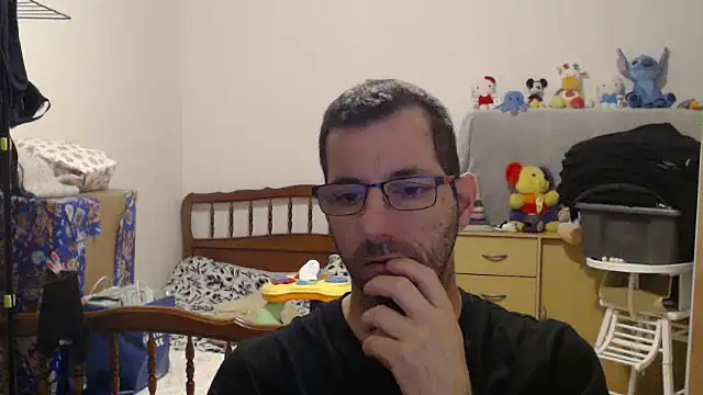 Snapshot of steph19x5 chatting on December 16, 2025, 7:46 am steph19x5 online show from December 16, 2025, 7:46 am