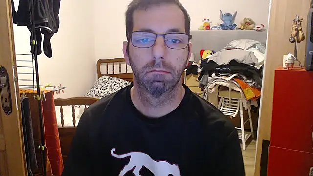 Snapshot of steph19x5 chatting on January 16, 2026, 7:01 am steph19x5 online show from January 16, 2026, 7:01 am