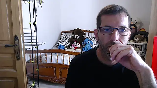 steph19x5 online show from April 28, 2026, 4:01 pm