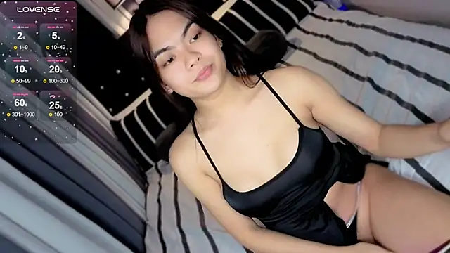 ThegirlNamedMaria online show from October 31, 2025, 2:18 pm