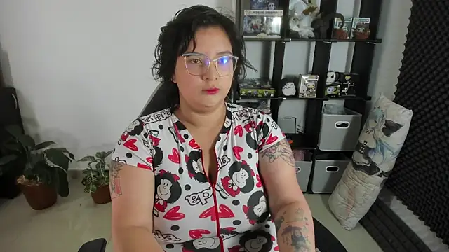 aika-dreams online show from January 29, 2025, 12:45 pm