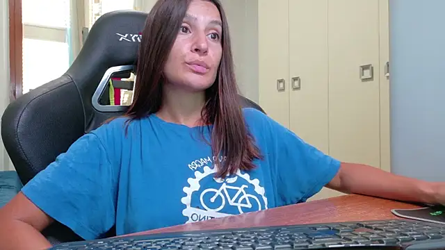 GodlyTheia online show from July 17, 2026, 4:56 pm