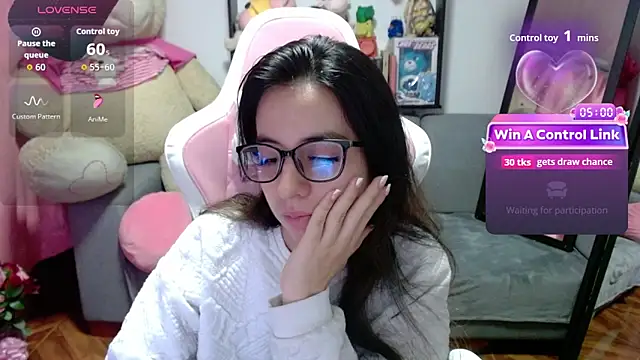 Maggie Fox3 online show from February 24, 2026, 3:26 am