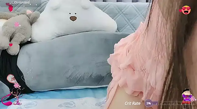 pelue online show from March 11, 2025, 7:37 am