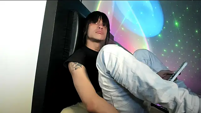 stormytt  online show from March 6, 2025, 9:03 am