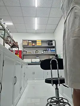 HinaLovely online show from March 16, 2026, 9:13 am