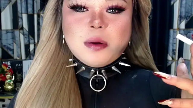 Snapshot of Mistress_DOMnicaaxx chatting on October 4, 2025, 12:30 am Mistress DOMnicaaxx online show from October 4, 2025, 12:30 am