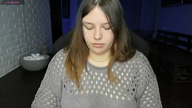 XNirvanaX online show from December 16, 2024, 2:04 am