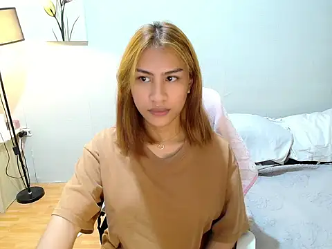 Snapshot of luxxy_grand chatting on July 9, 2026, 6:17 am luxxy grand online show from July 9, 2026, 6:17 am