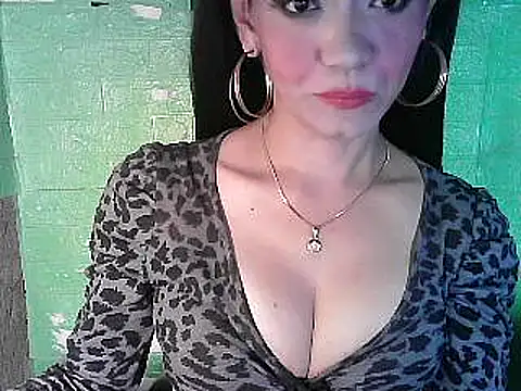 Rosebaumgardner1234 online show from February 20, 2025, 8:58 pm