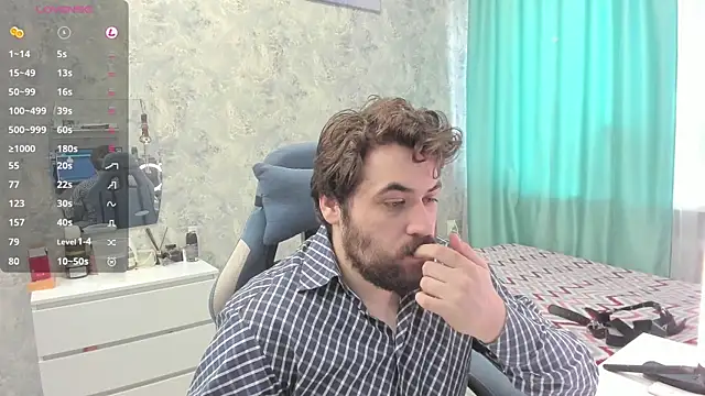 Morlaios online show from March 19, 2025, 1:40 pm