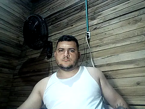 Snapshot of Arcangel_05 chatting on April 18, 2026, 3:10 am Arcangel 05 online show from April 18, 2026, 3:10 am